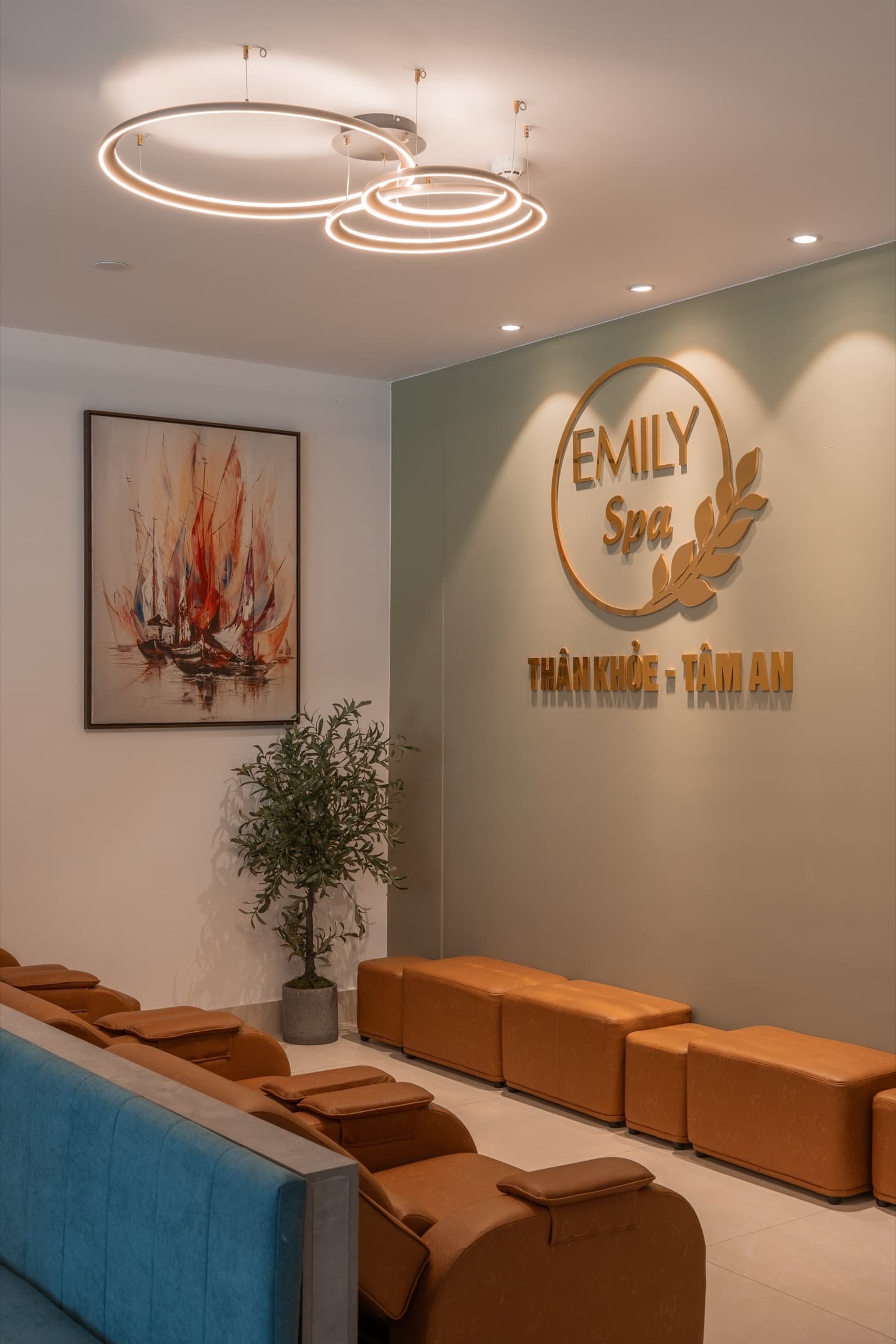 Emily Spa